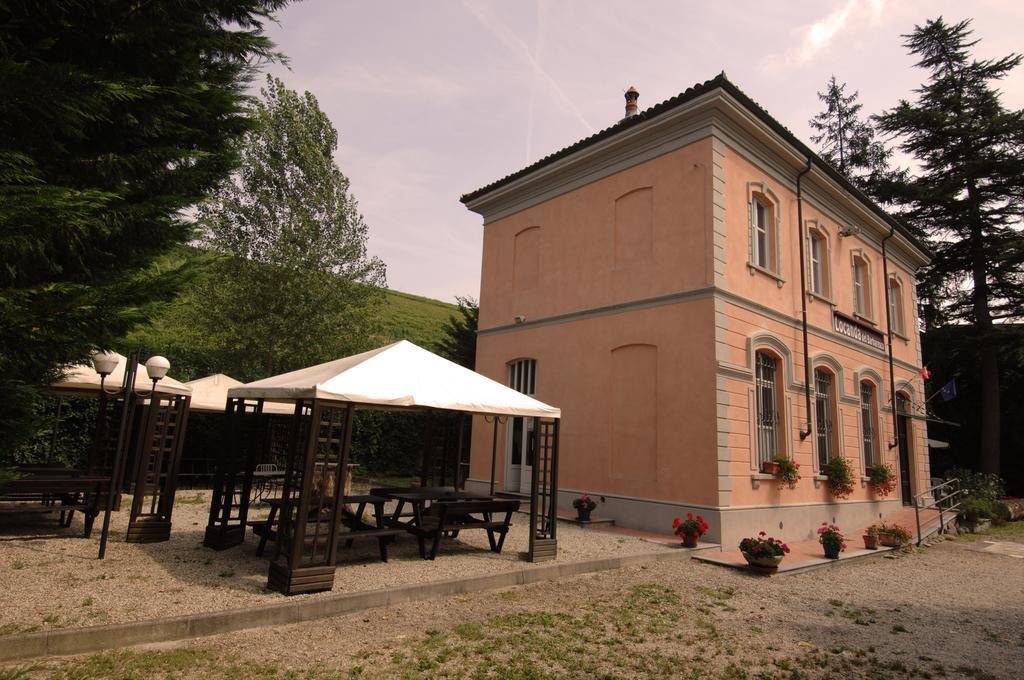 Locanda Del Barbaresco ألبا المظهر الخارجي الصورة